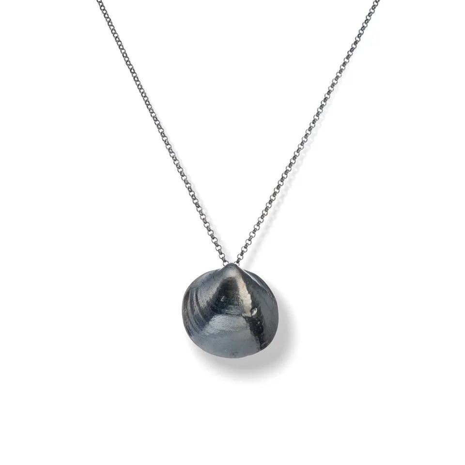 agapi-seastories-king-clam-collier-coquillage-rhodium image 1