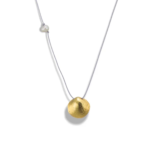 agapi-seastories-romantic-clam-collier-cordon-dor-coquillage image 1