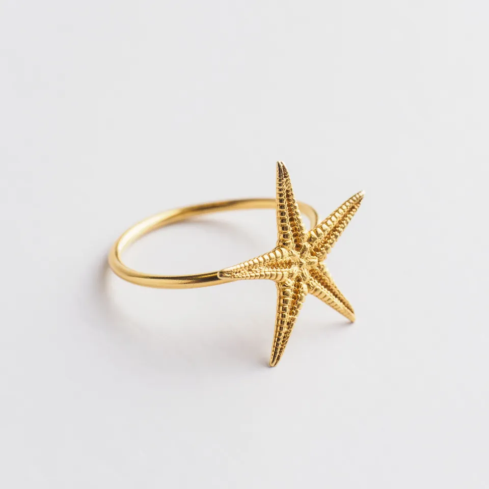agapi-seastories-petite-toile-de-mer-bague-dor-e-54 image 1