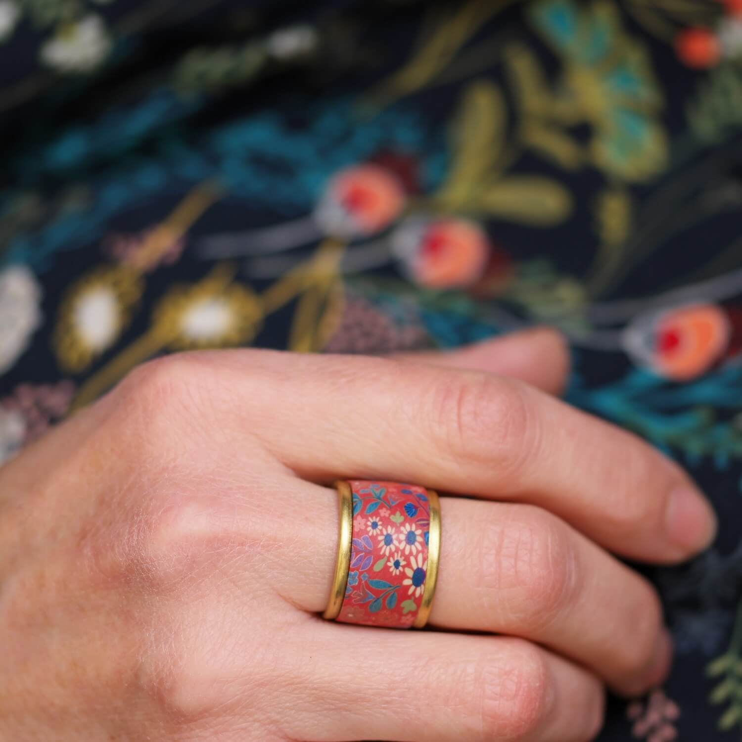 11prunes-bague-anneau-large-laiton-floral-ajustable-55-62 image 6
