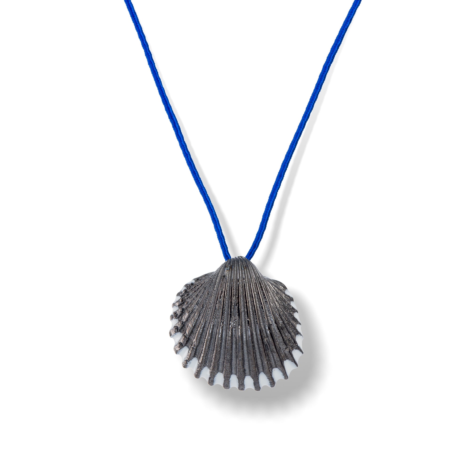 agapi-seastories-king-oyster-collier-coquillage-blanc image 1