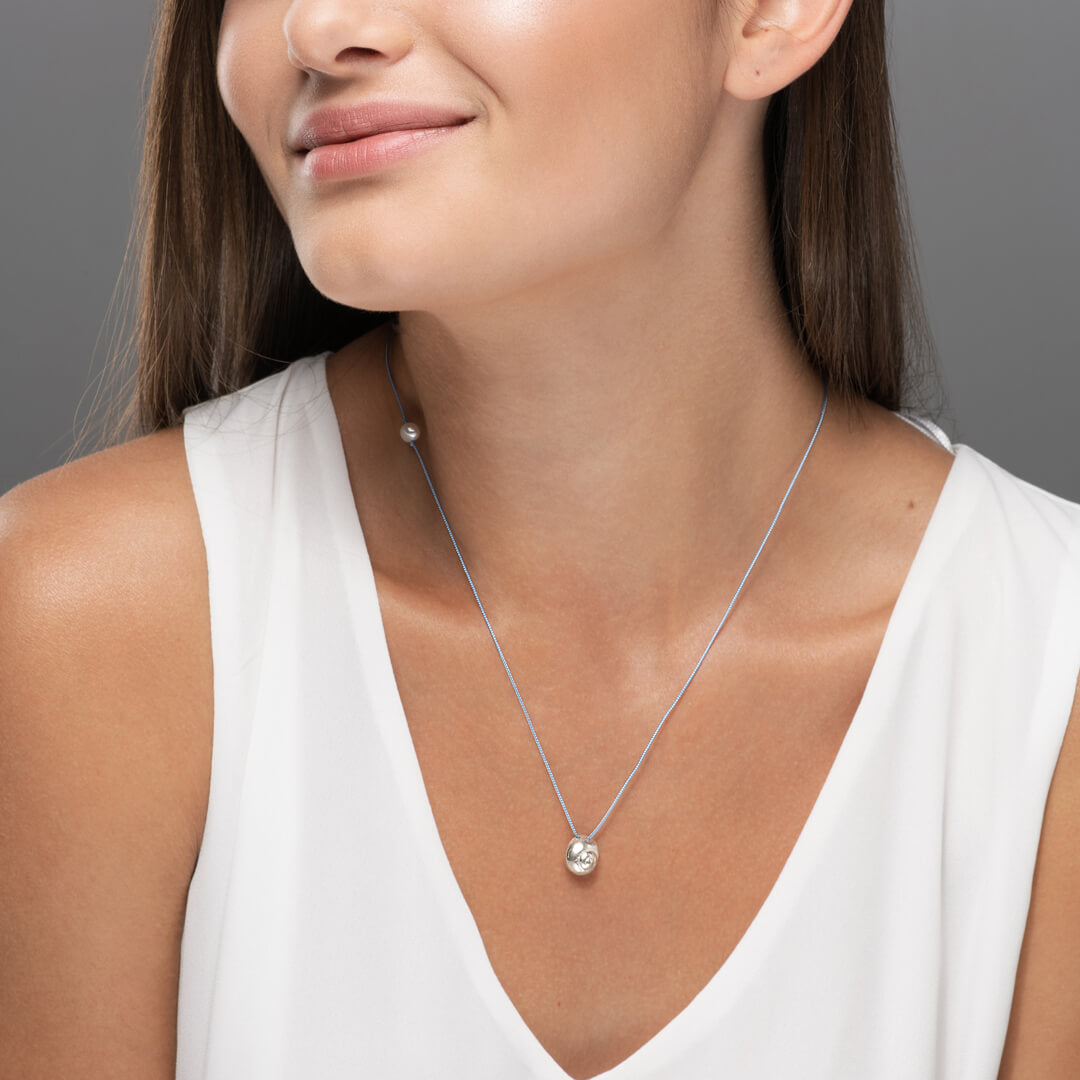 agapi-seastories-escargot-de-mer-collier-cordon-argent image 2