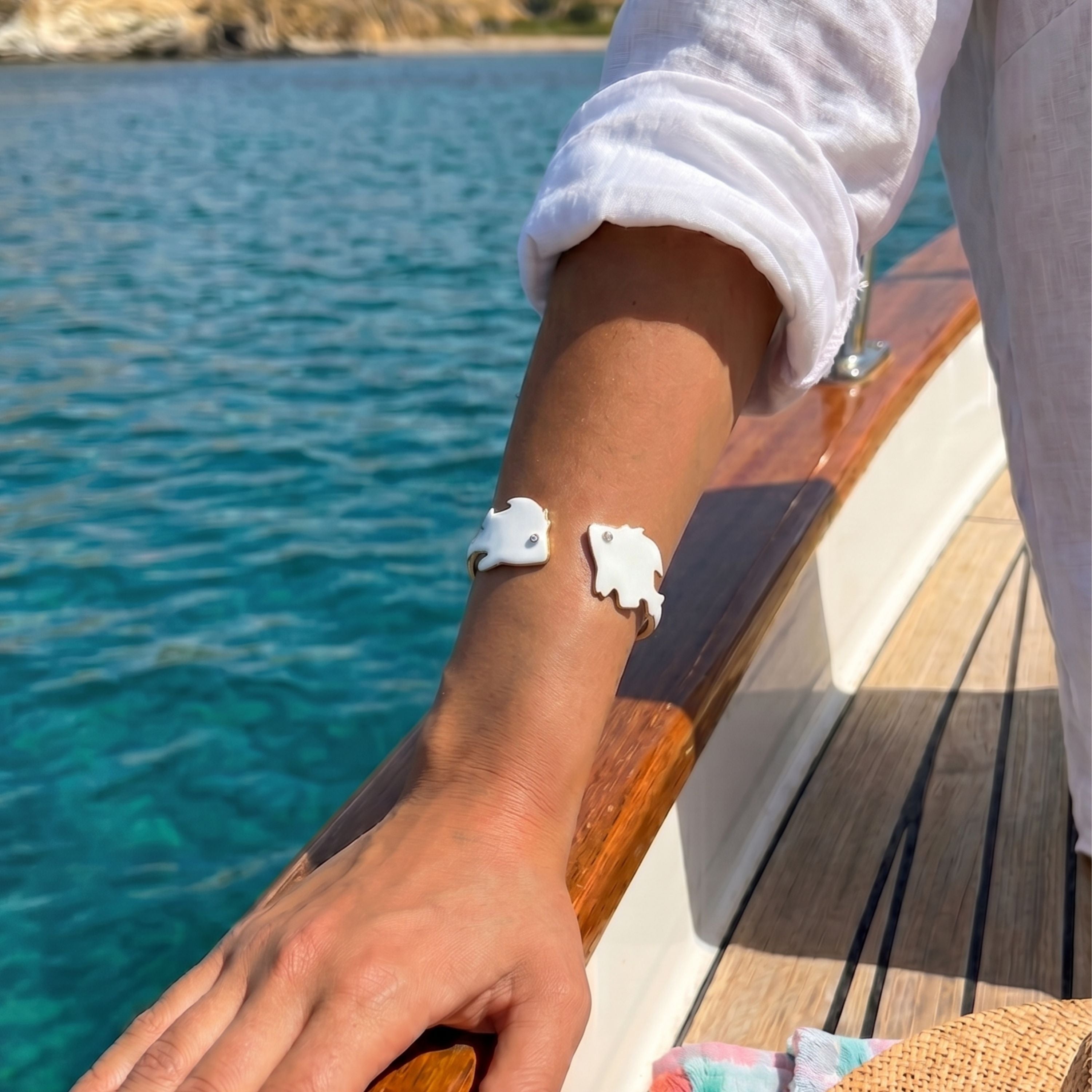 agapi-seastories-bracelet-twin-reef-dancer-blanc-mail image 2