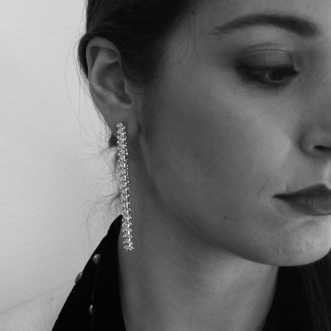 agapi-dropped-bubbles-boucles-d-oreilles-longues-bulles-dor image 2