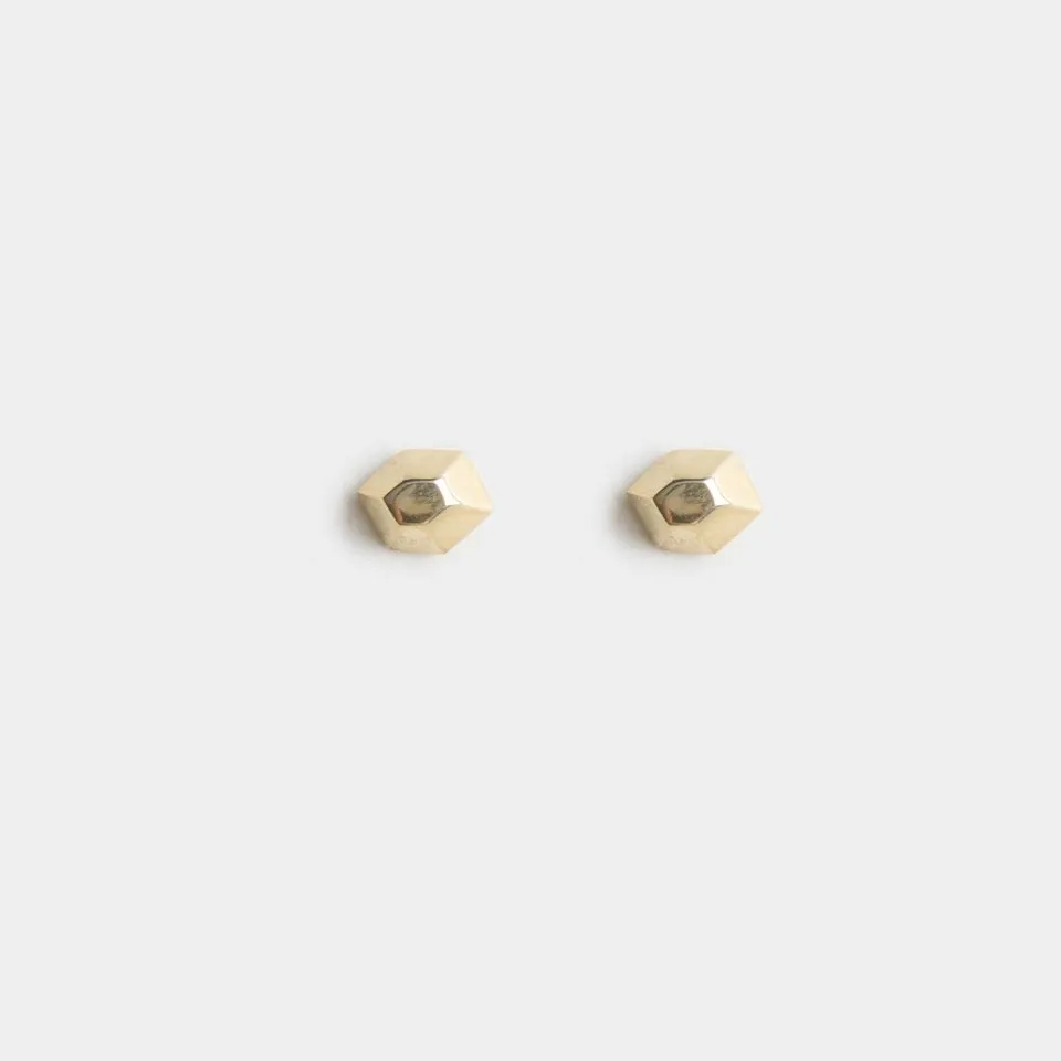 agapi-little-desire-clous-d-oreilles-losange-dor-s image 1