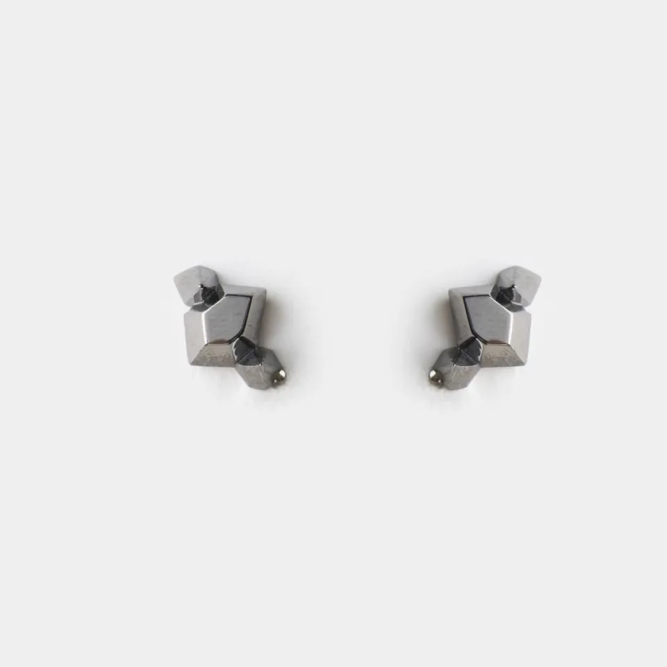 agapi-jewellery-just-a-dream-clous-d-oreilles-diamant-rhodium-noir image 1