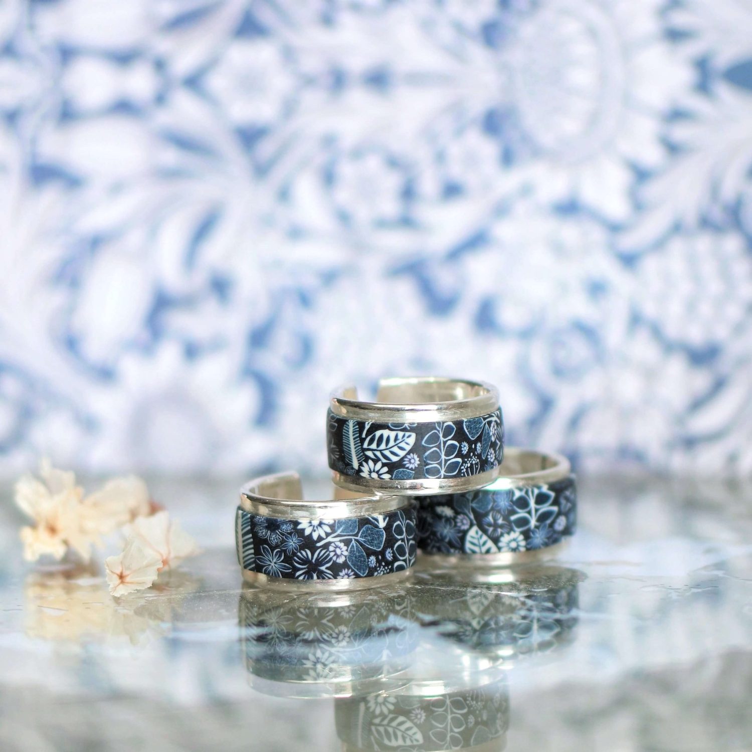 11prunes-hell-bore-anneau-argent-925-bague-bleu-nuit-fleurs image 3