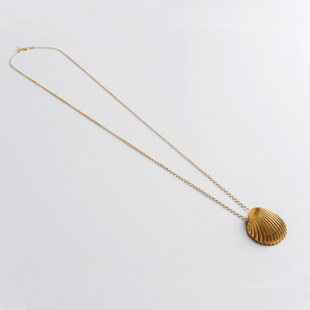 agapi-seastories-grande-oyster-collier-cha-ne-dor-60-cm image 3