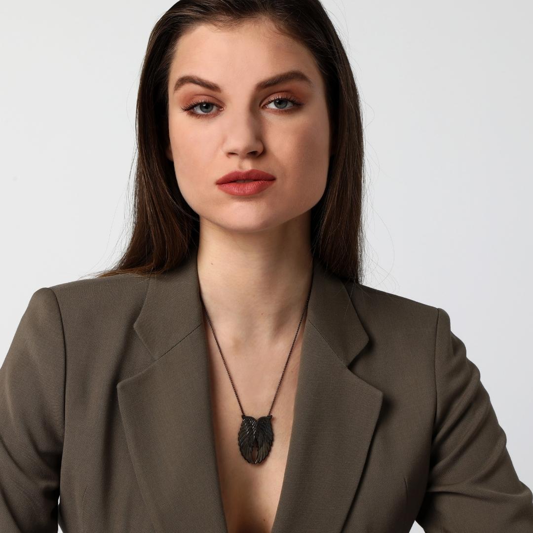 agapi-wings-collier-ailes-argent-rhodium-noir-unisexe image 2