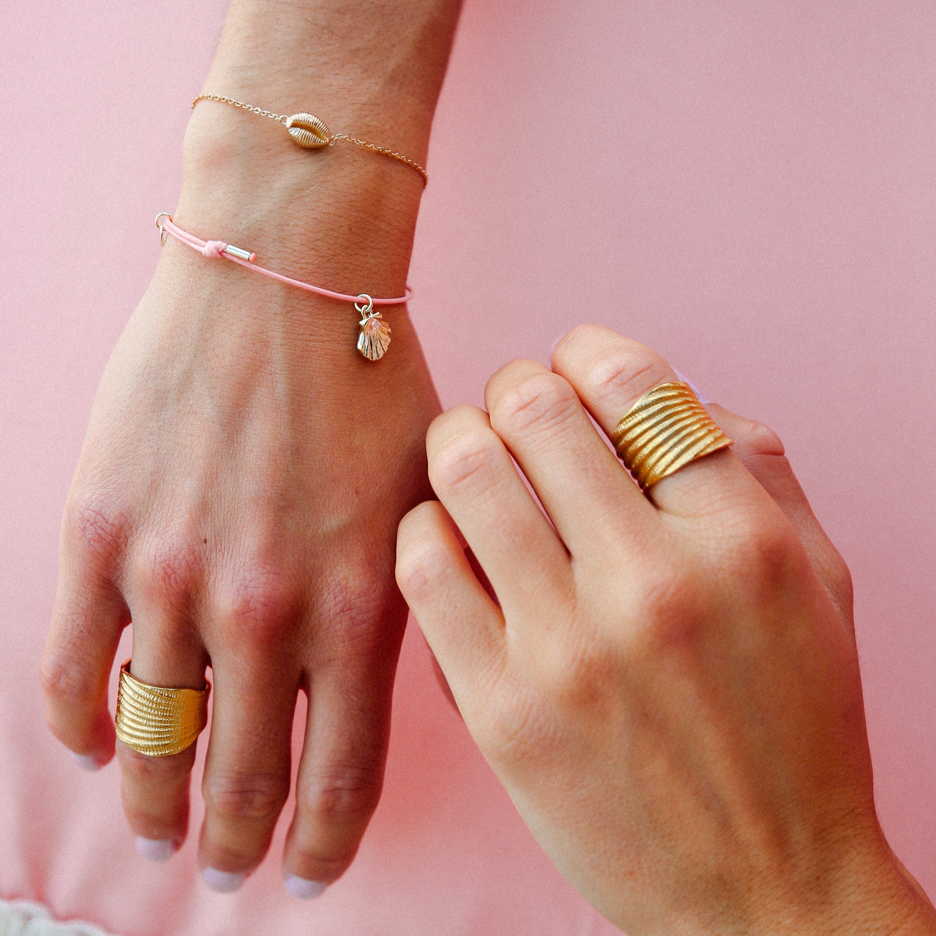 armeria-sainte-jakez-bracelet-cordon-rose-coquille image 2