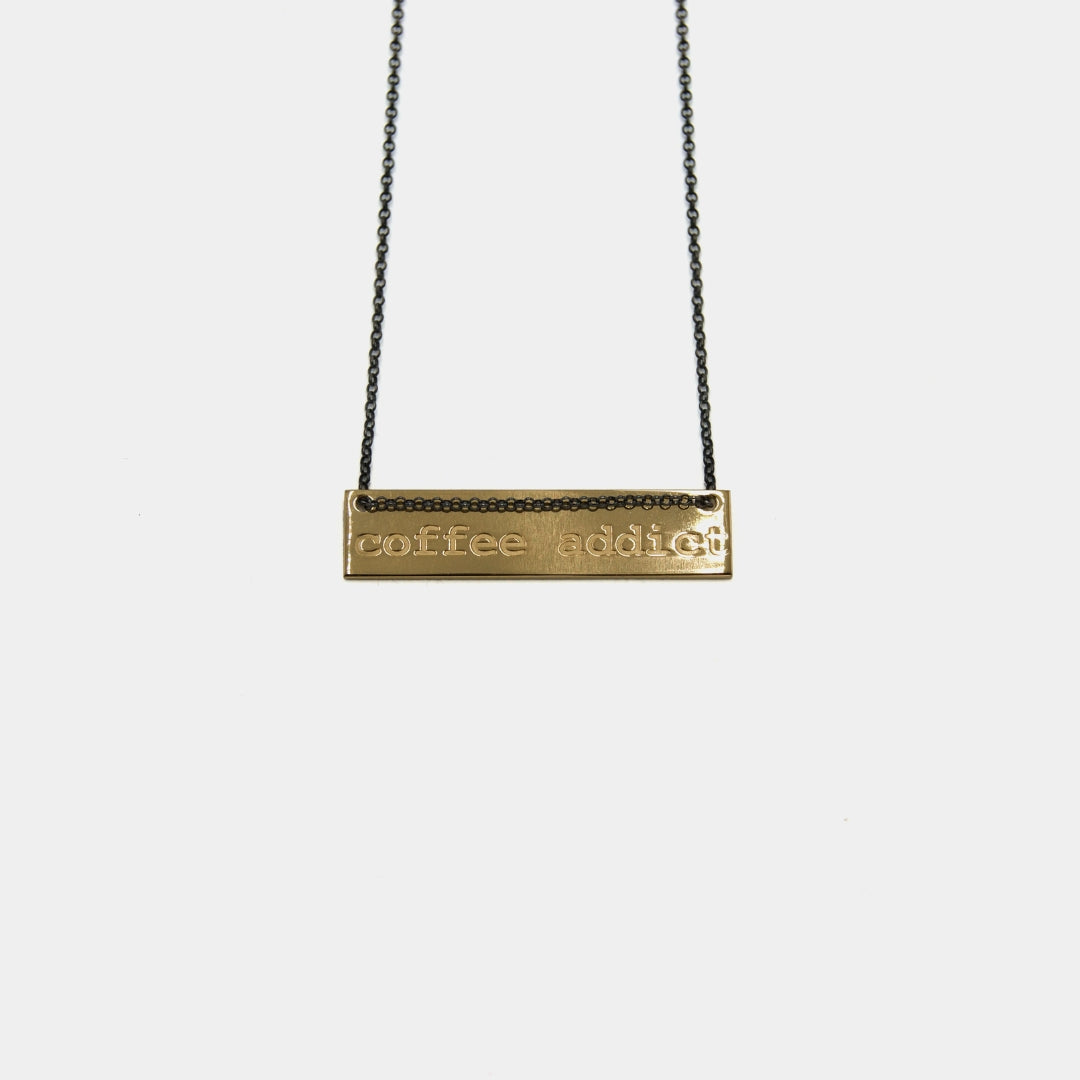agapi-ids-collier-coffee-addict-dor-message-minimaliste image 1
