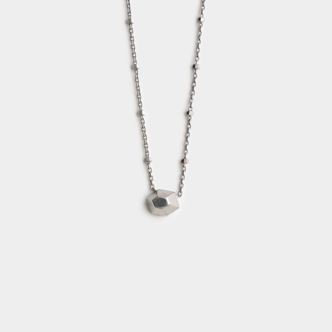 agapi-love-symbols-little-desire-collier-argent-rhodium-noir image 1