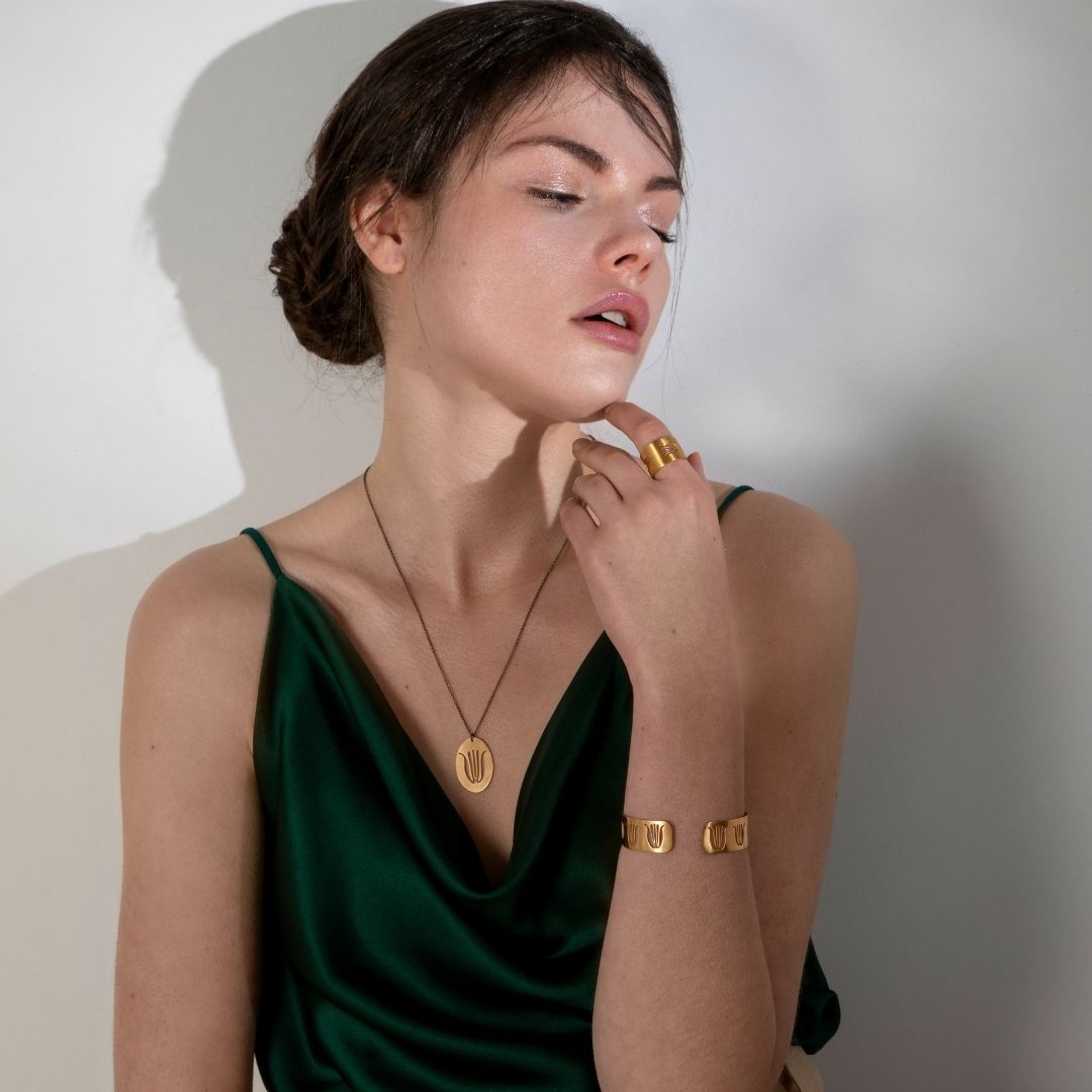 agapi-anthology-bague-tulip-ajustable-dor-e-argent-925 image 2