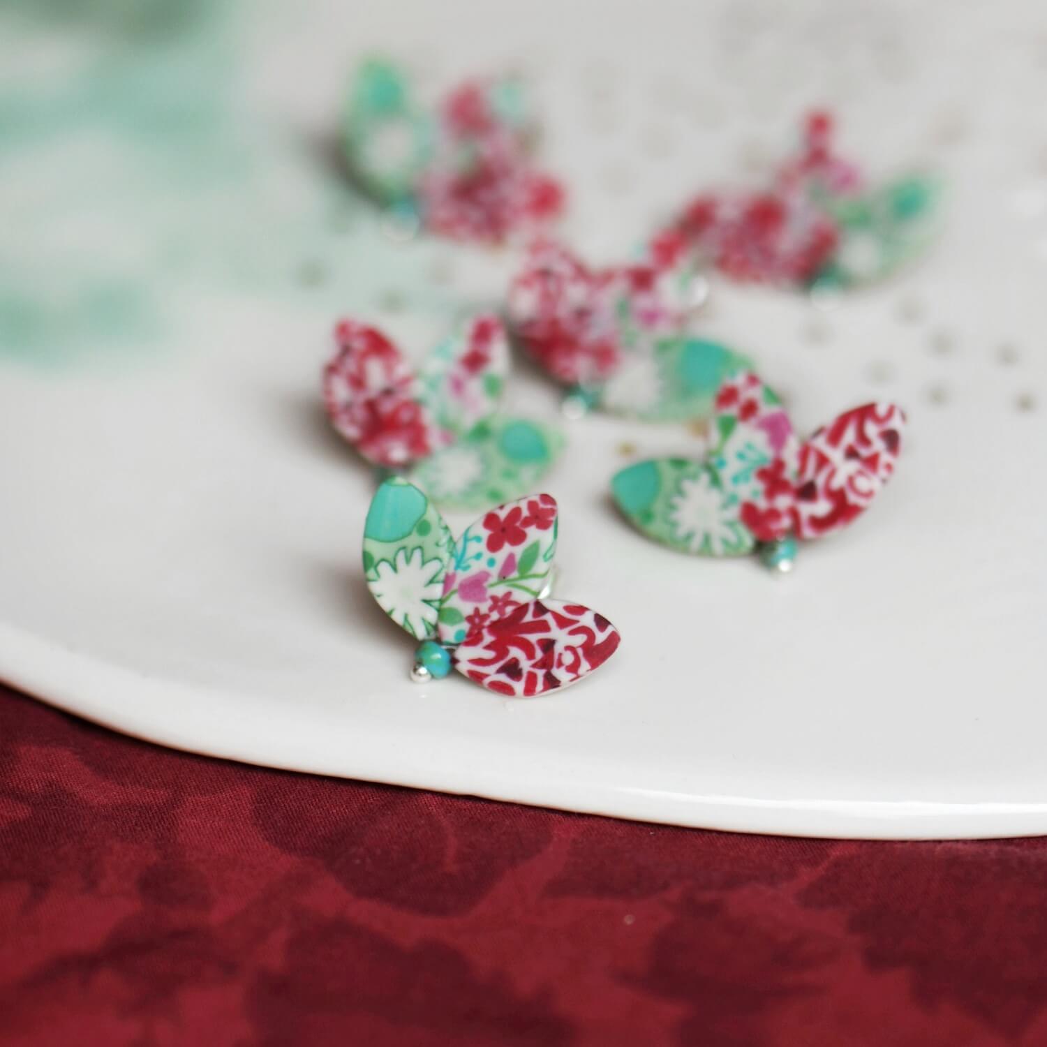 11prunes-sollya-clous-fleurs-rouge-vert-d-eau-argent-925 image 5