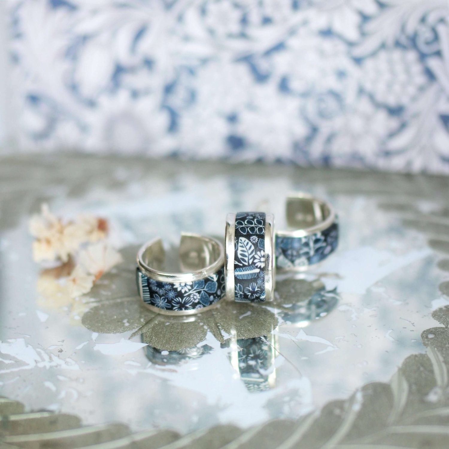 11prunes-hell-bore-anneau-argent-925-bague-bleu-nuit-fleurs image 4
