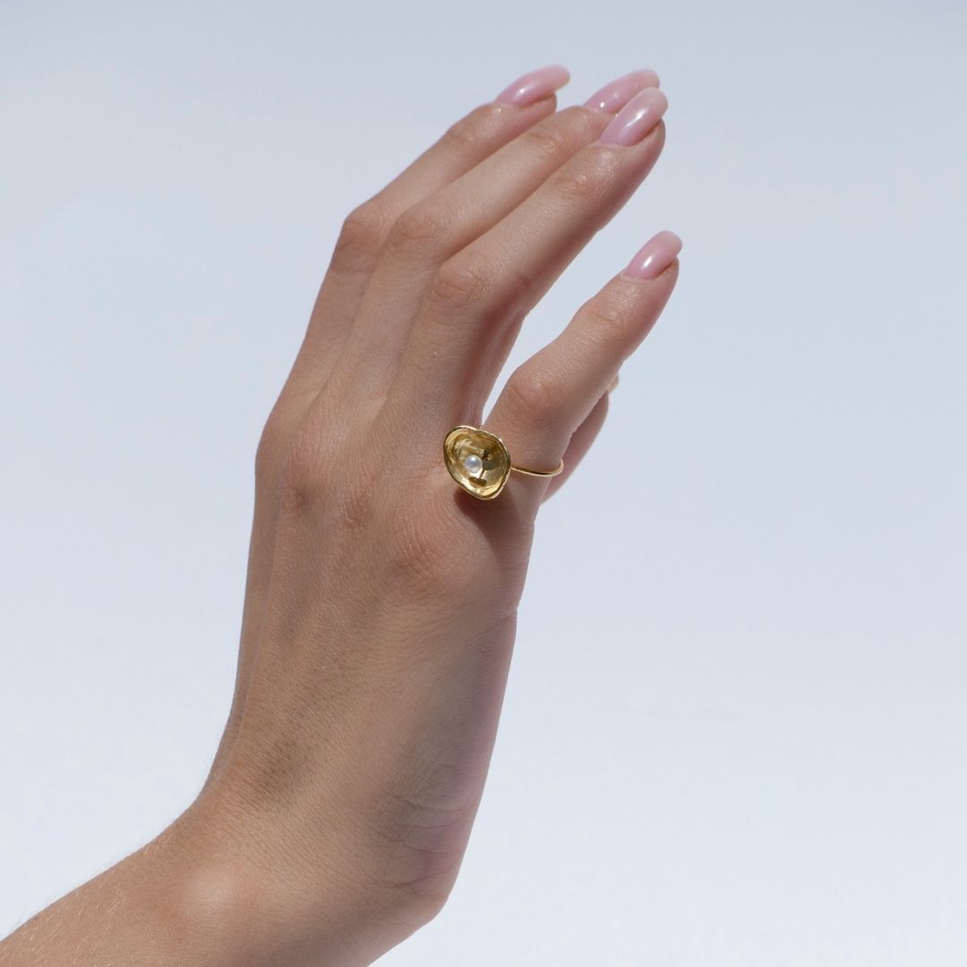agapi-seastories-simple-limpet-bague-dor-e-perle-taille-52 image 5