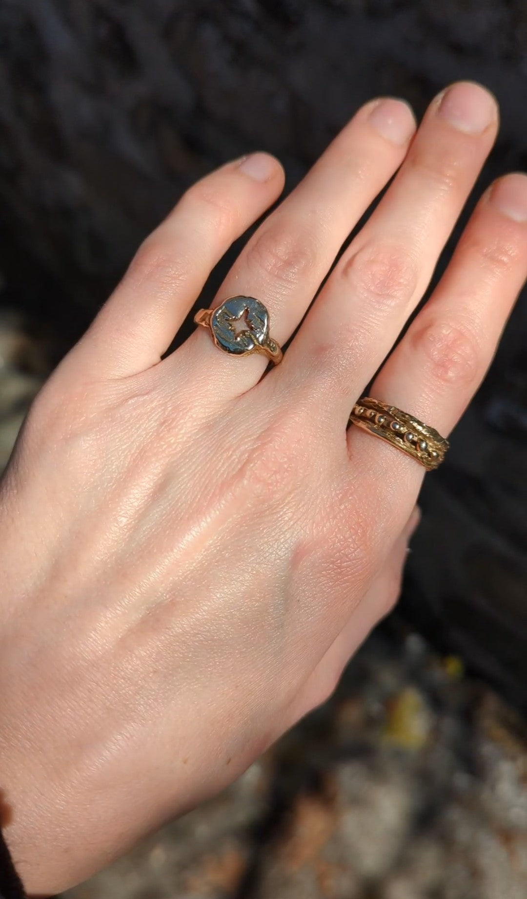 atelier-claire-marie-steinmetz-cire-bague-bronze-3-personnes-et-plus image 5