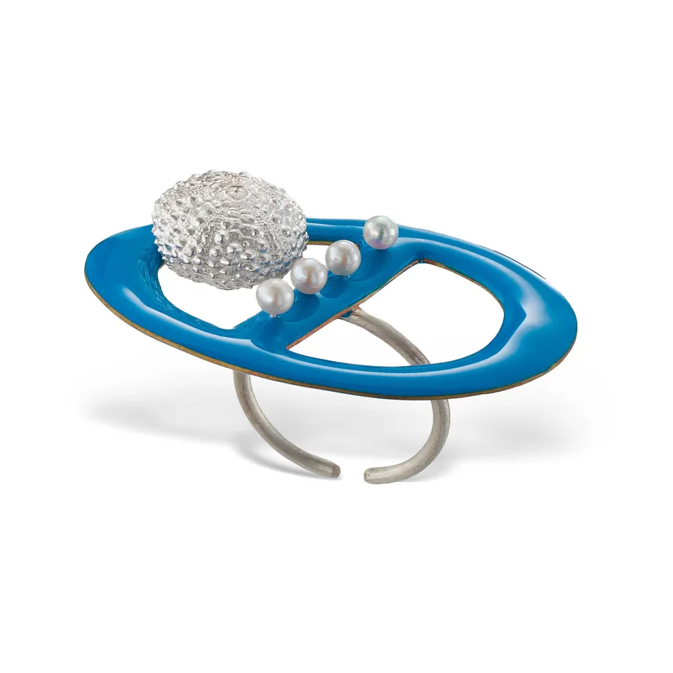 agapi-salty-kiss-bague-ajustable-bleue-perle-oursin image 1