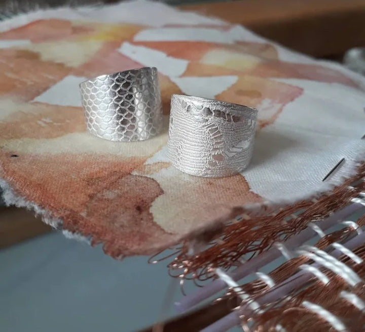 atelier-claire-marie-steinmetz-paysage-bague-large-argent-925-dentelle image 5
