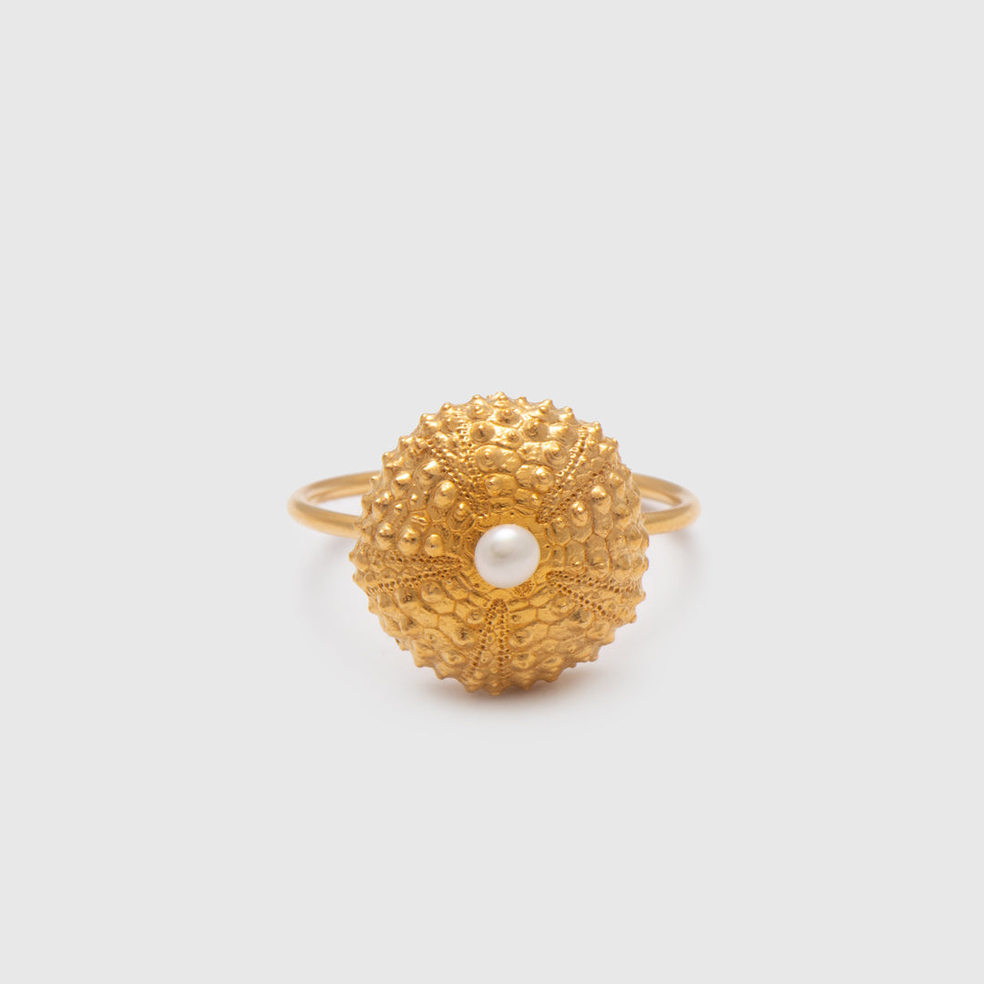 agapi-seastories-urchin-bague-perle-eau-douce-dor-e image 3
