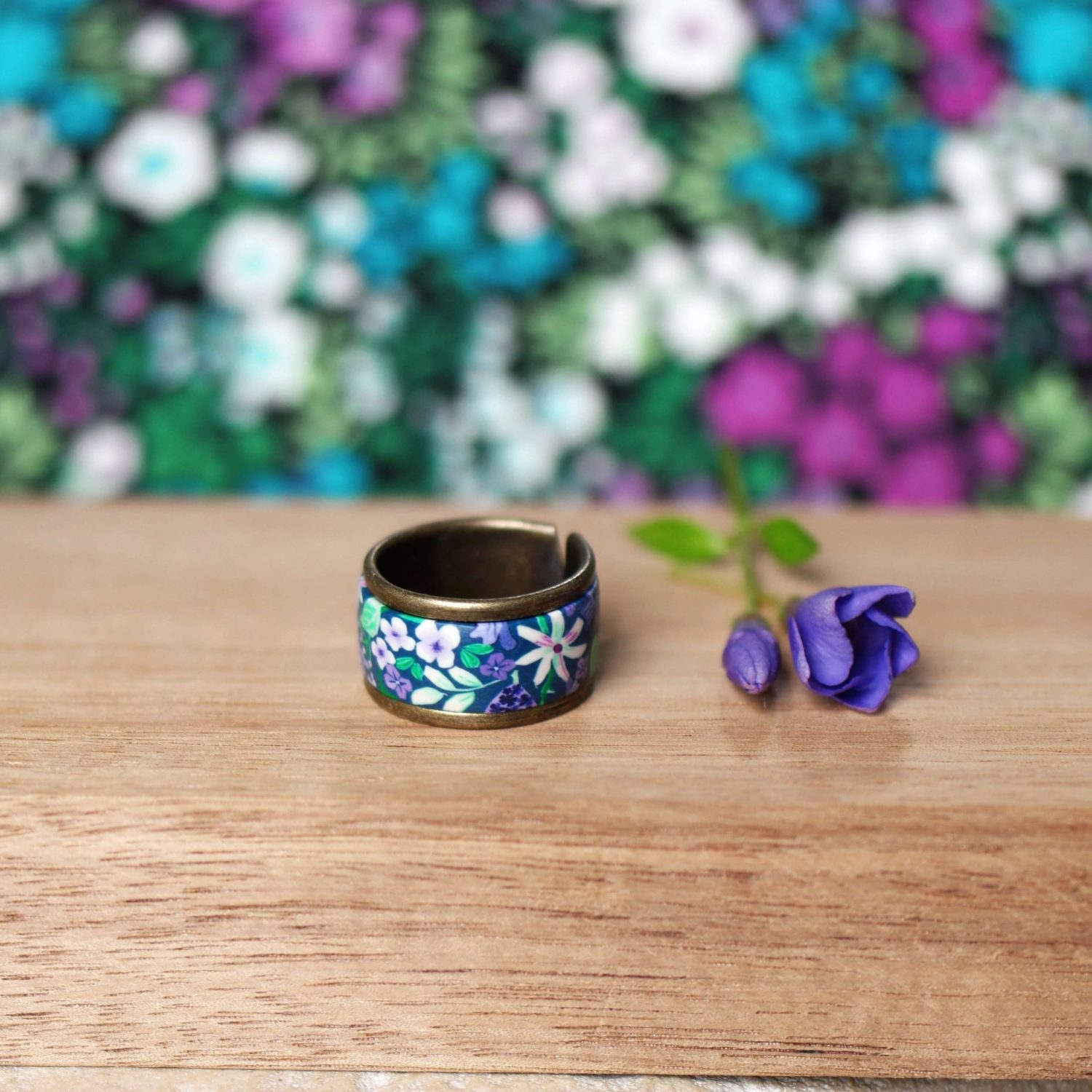 11prunes-hysope-bague-anneau-ajustable-laiton-motif-fleuri-vert-violet image 3