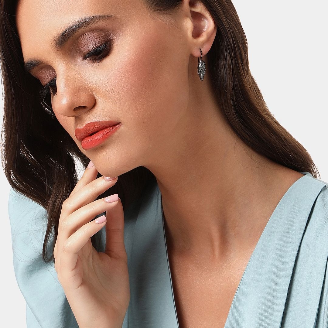 agapi-seastories-wild-seashell-boucles-d-oreilles-rhodium-noir image 2