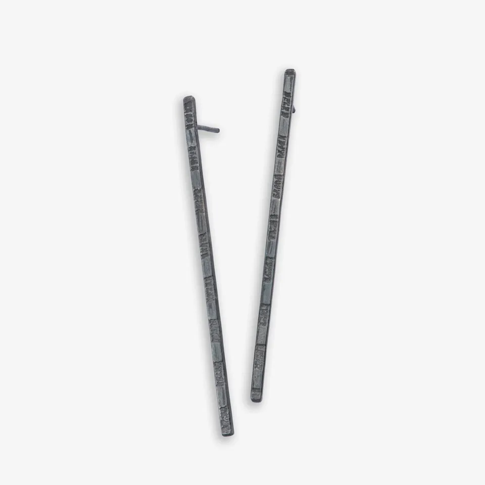 atelier-claire-marie-steinmetz-boucles-tige-boucles-argent-noir-4-cm image 1