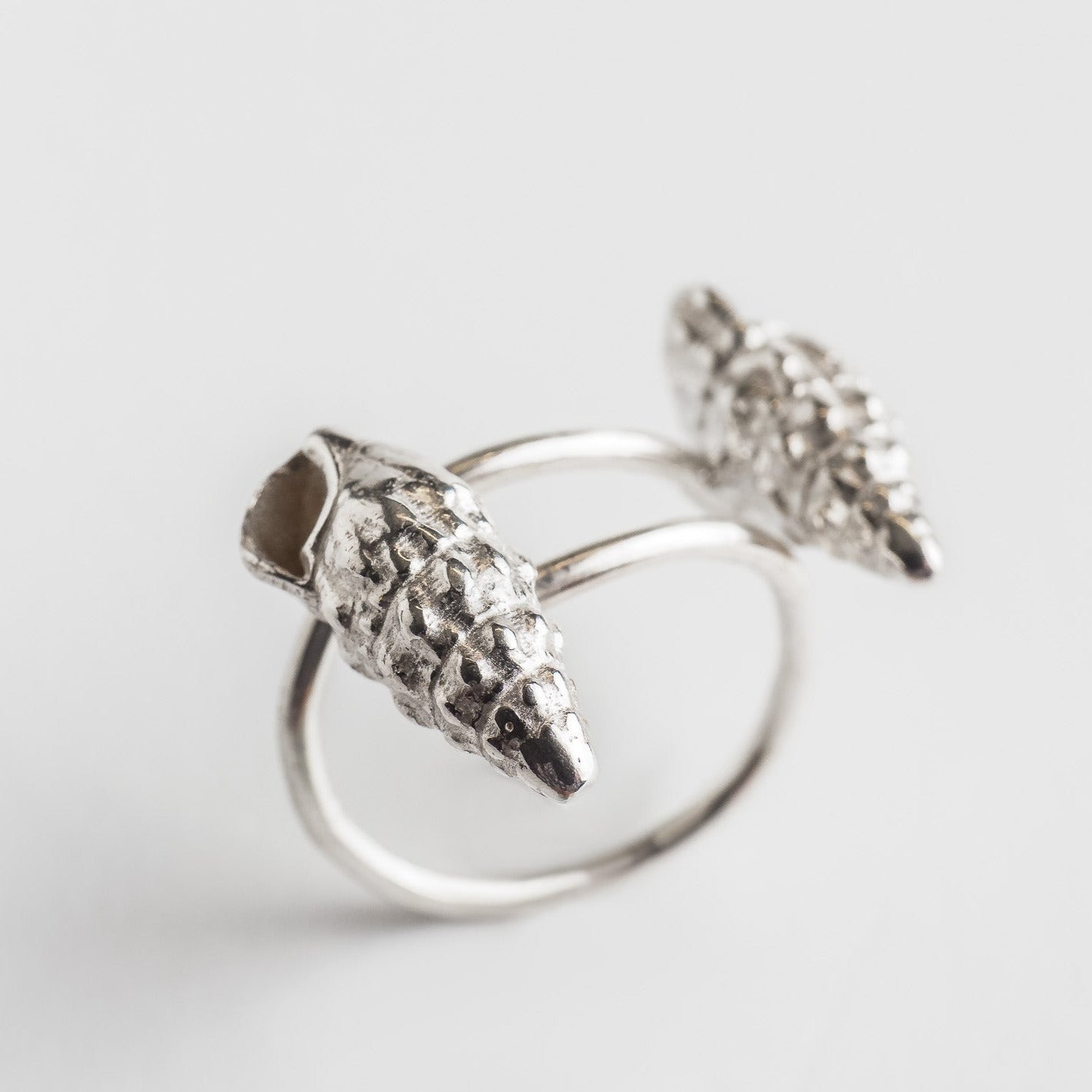 agapi-seastories-bague-twin-wild-seashells-argent-ajustable image 3