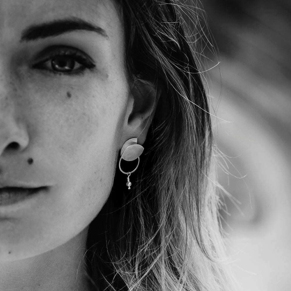 emmanuelle-hamet-dune-boucles-d-oreilles-perles-14-mm image 1