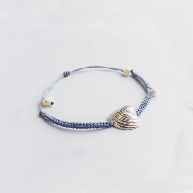 agapi-seastories-palourde-bracelet-macram-argent-bleu image 1