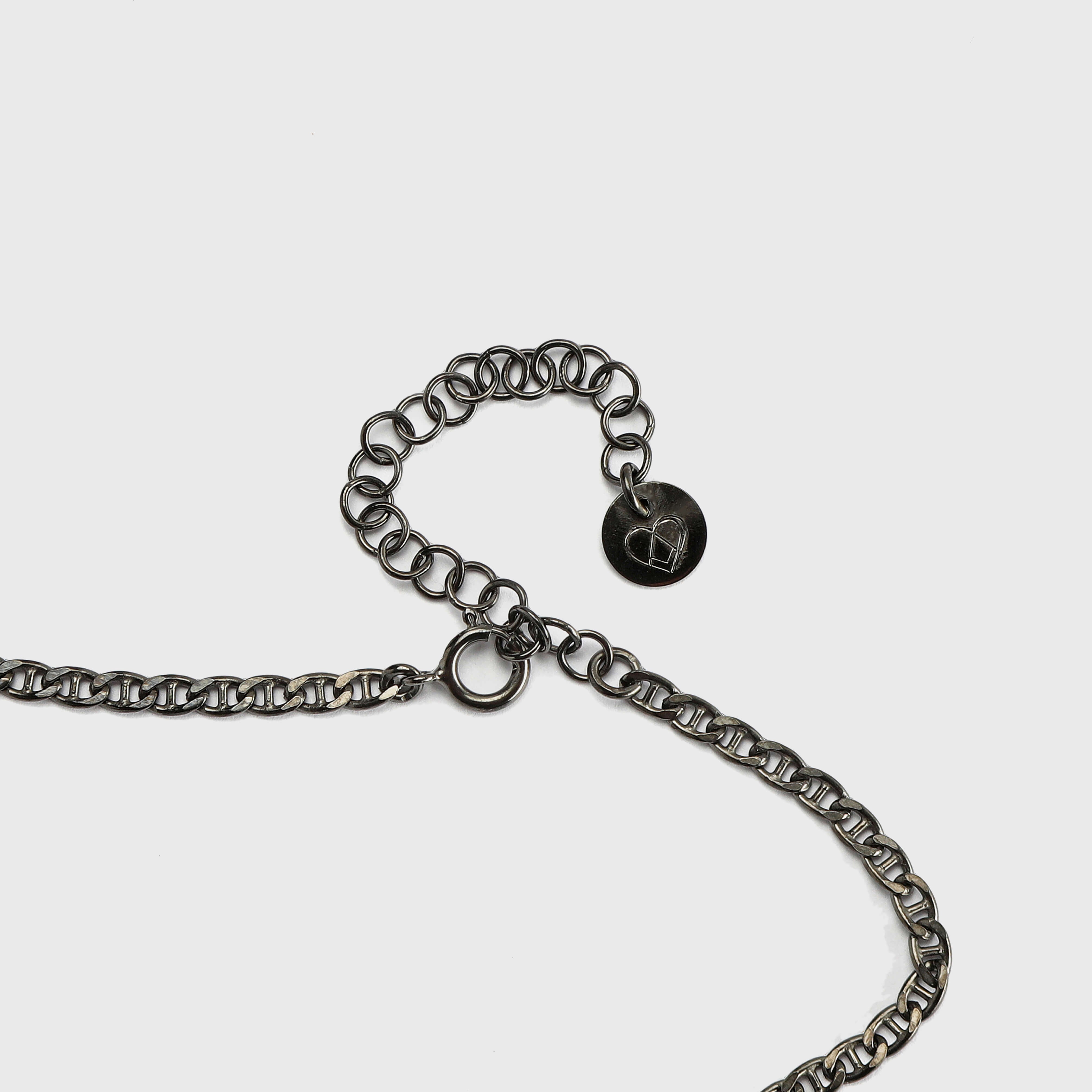 agapi-s-line-sarah-collier-cha-ne-argent-rhodium-noir-50-cm image 4