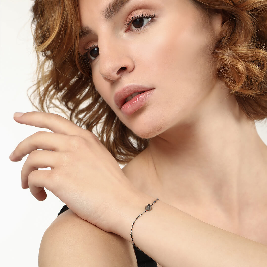 agapi-love-symbols-little-desire-bracelet-rhodium-noir image 2