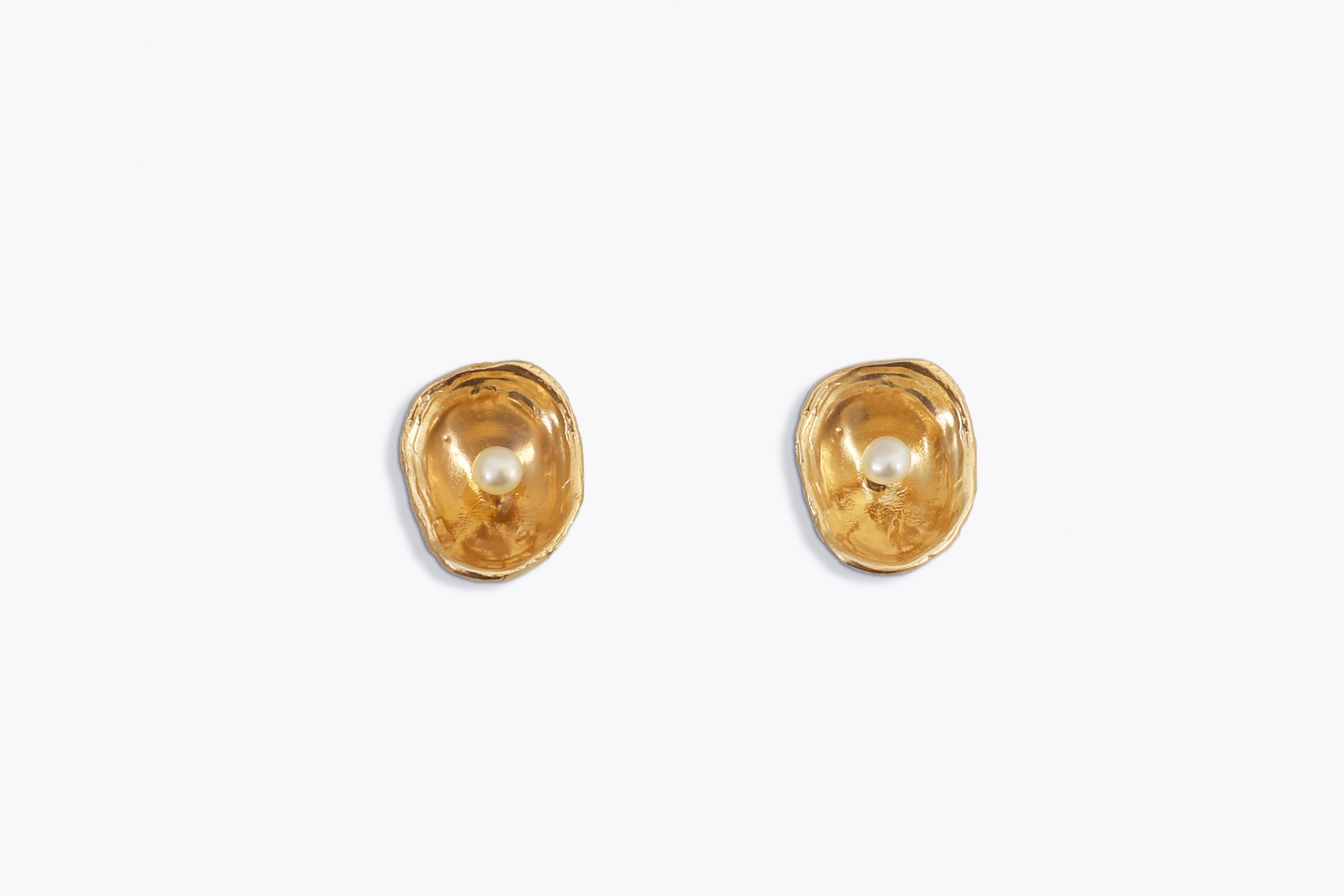 agapi-seastories-puces-d-oreilles-patelle-perle-dor-argent-925 image 4