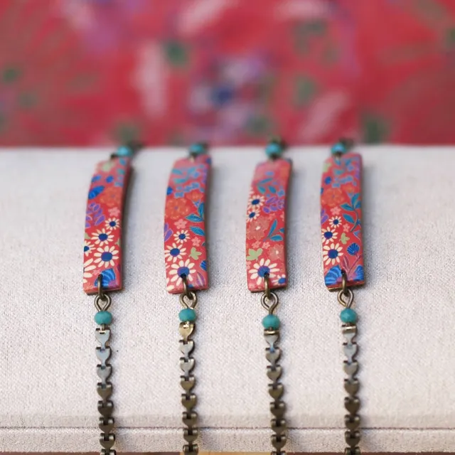 11prunes-hanami-bracelet-gourmette-floral-rouge-laiton image 1