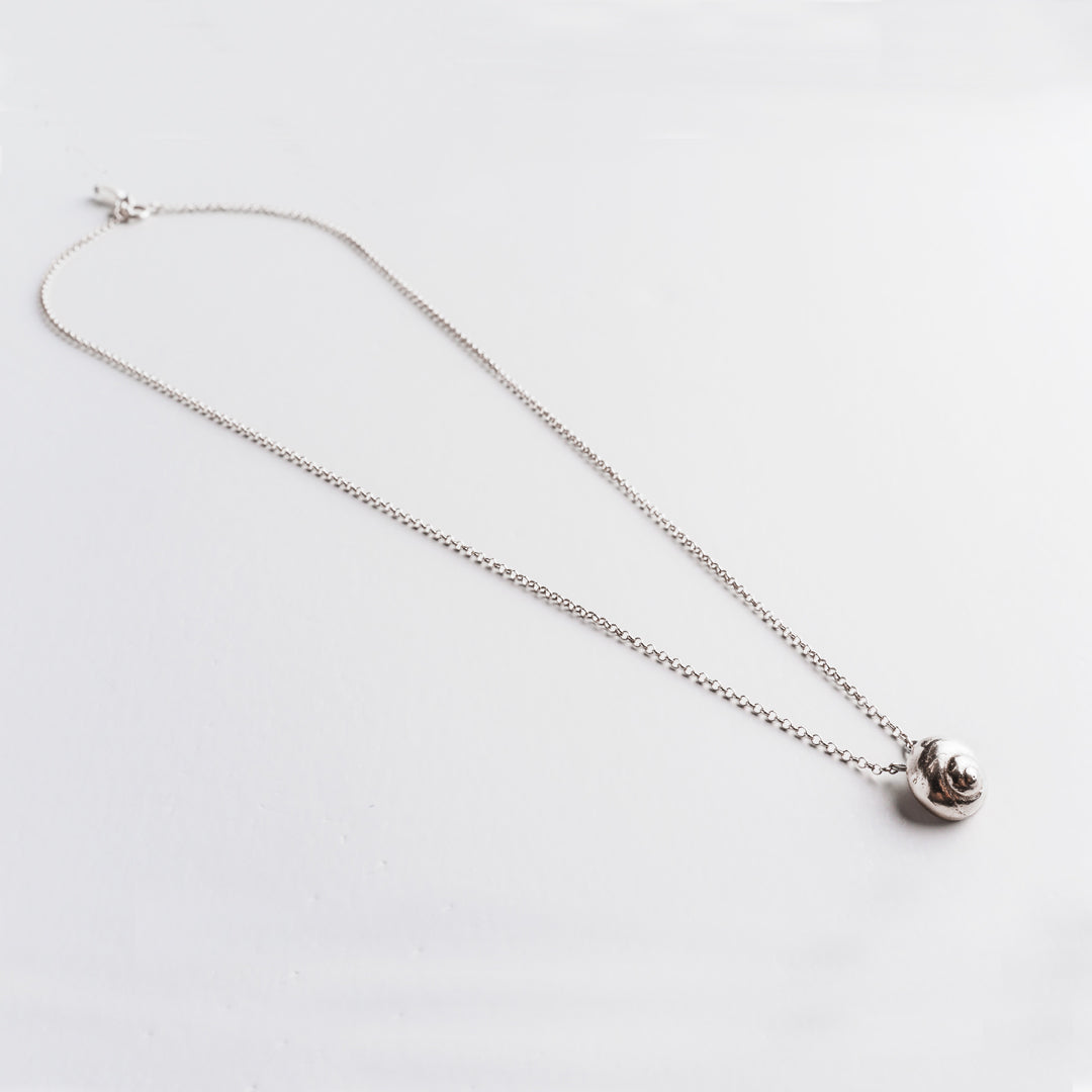 agapi-seastories-collier-sea-snail-argent-925-40-cm image 3