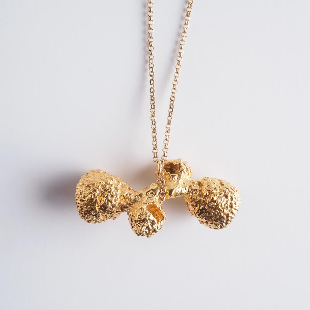 agapi-forestland-two-double-mirror-acorns-collier-long-dor-plaqu-or image 6