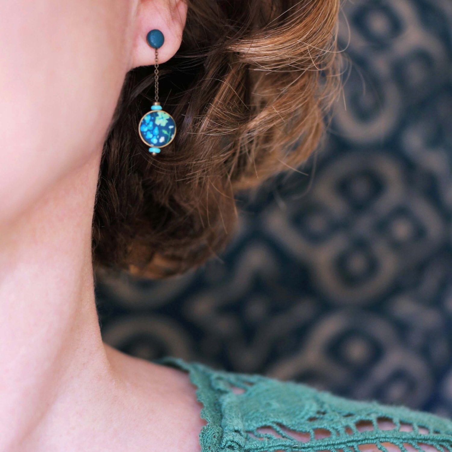 11prunes-amicie-boucles-d-oreilles-asym-triques-floral-vert image 4