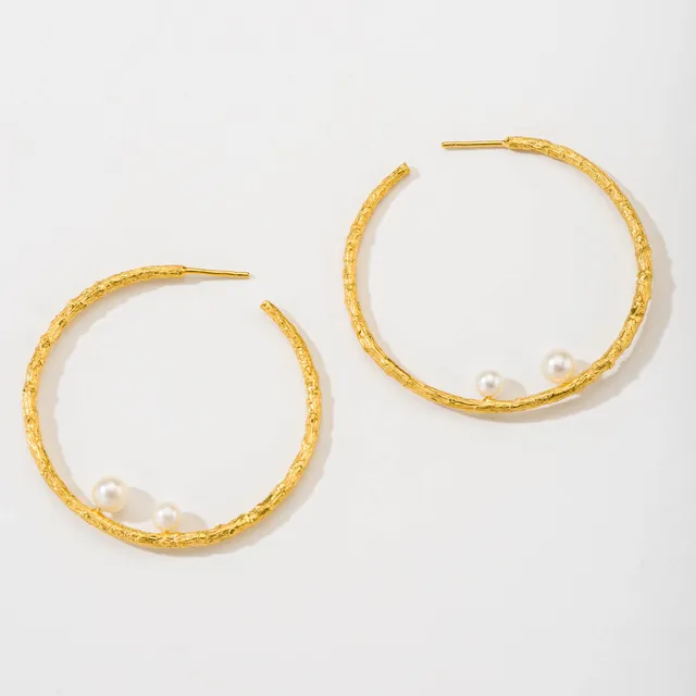 agapi-seastories-medium-hoops-cr-oles-perles-plaqu-or image 1