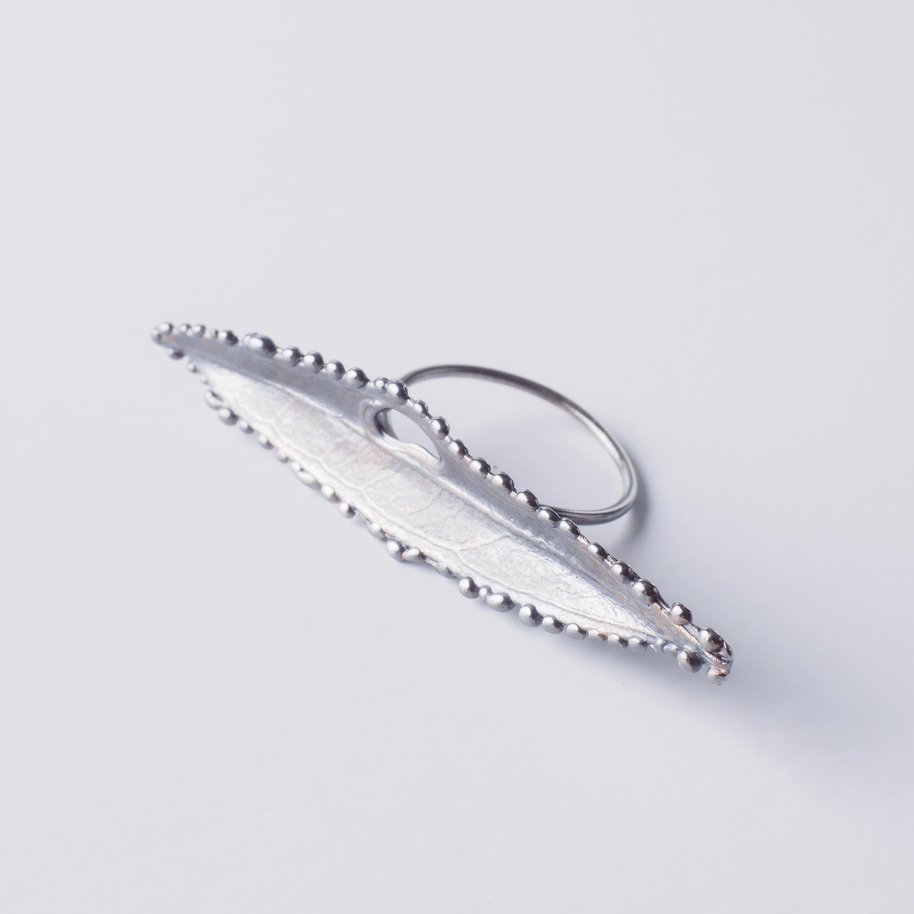 agapi-mediterranean-wild-olive-leaf-bague-feuille-argent-r-glable image 2