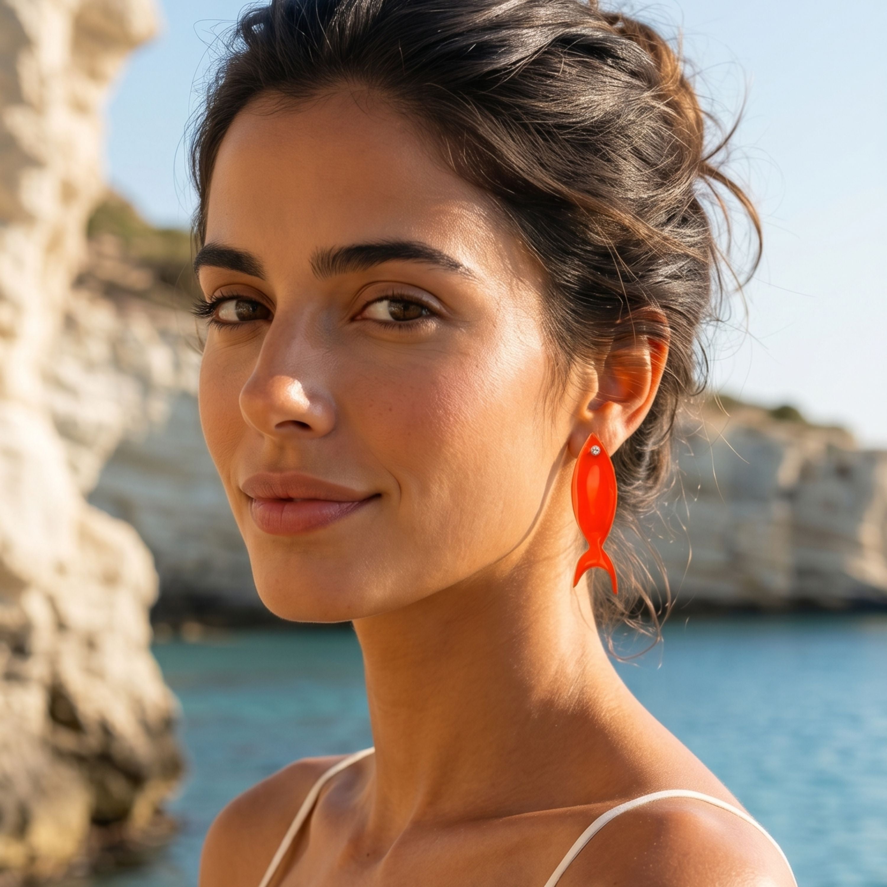 agapi-the-fish-boucles-d-oreilles-poisson-orange-fluo image 2