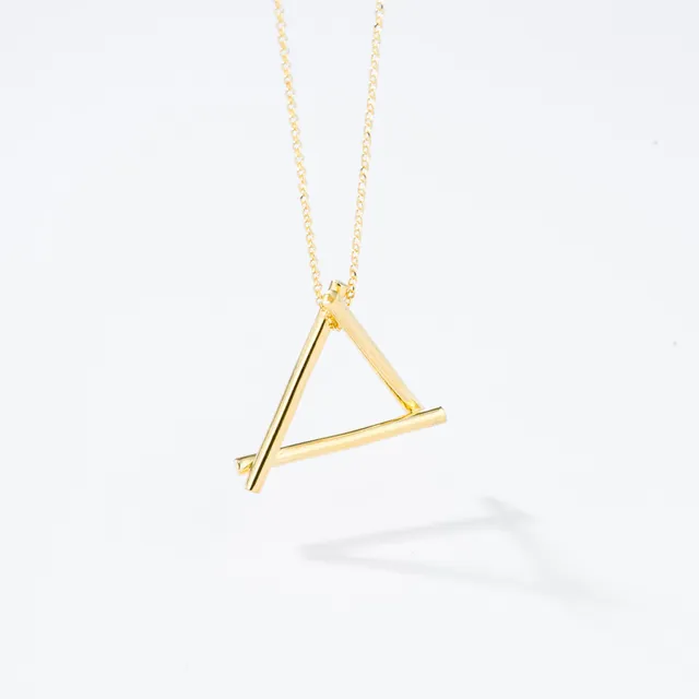 agapi-arcana-sacred-triangle-collier-cha-ne-plaqu-or image 1