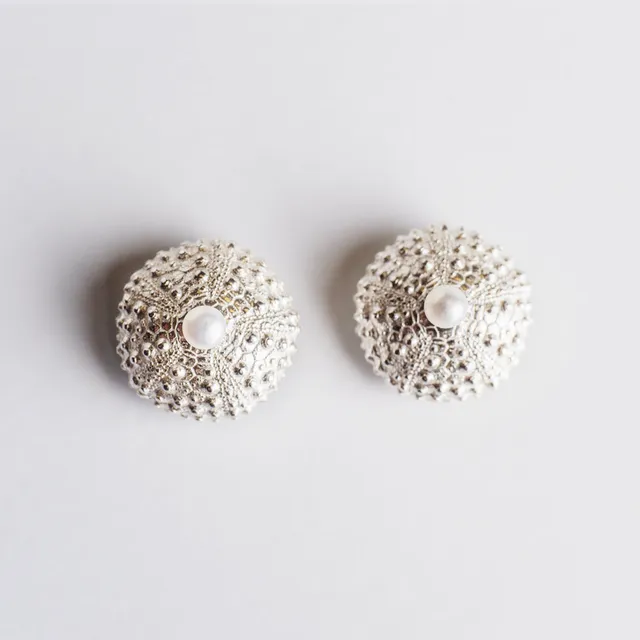 agapi-seastories-urchin-clous-perle-argent-925 image 1