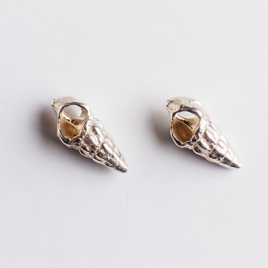 agapi-seastories-romantic-seashell-puces-argent-925-coquillage image 3