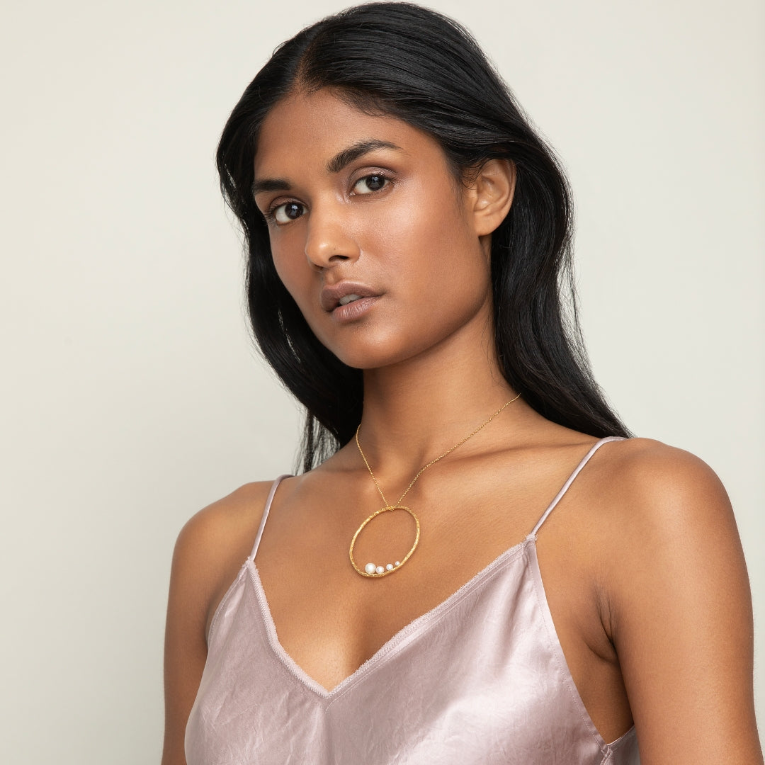 agapi-forestland-branch-hoop-collier-perles-plaqu-or-41-5-cm image 2