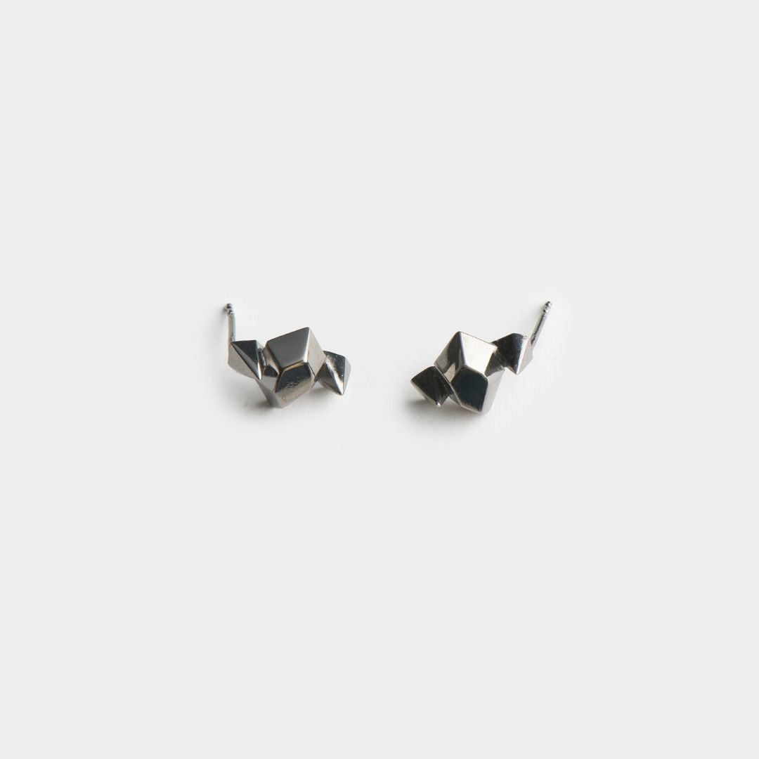 agapi-jewellery-just-a-dream-clous-d-oreilles-diamant-rhodium-noir image 4