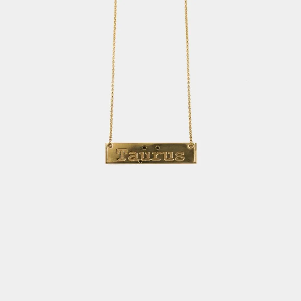 agapi-ids-zodiac-taurus-collier-plaqu-or-taureau image 1