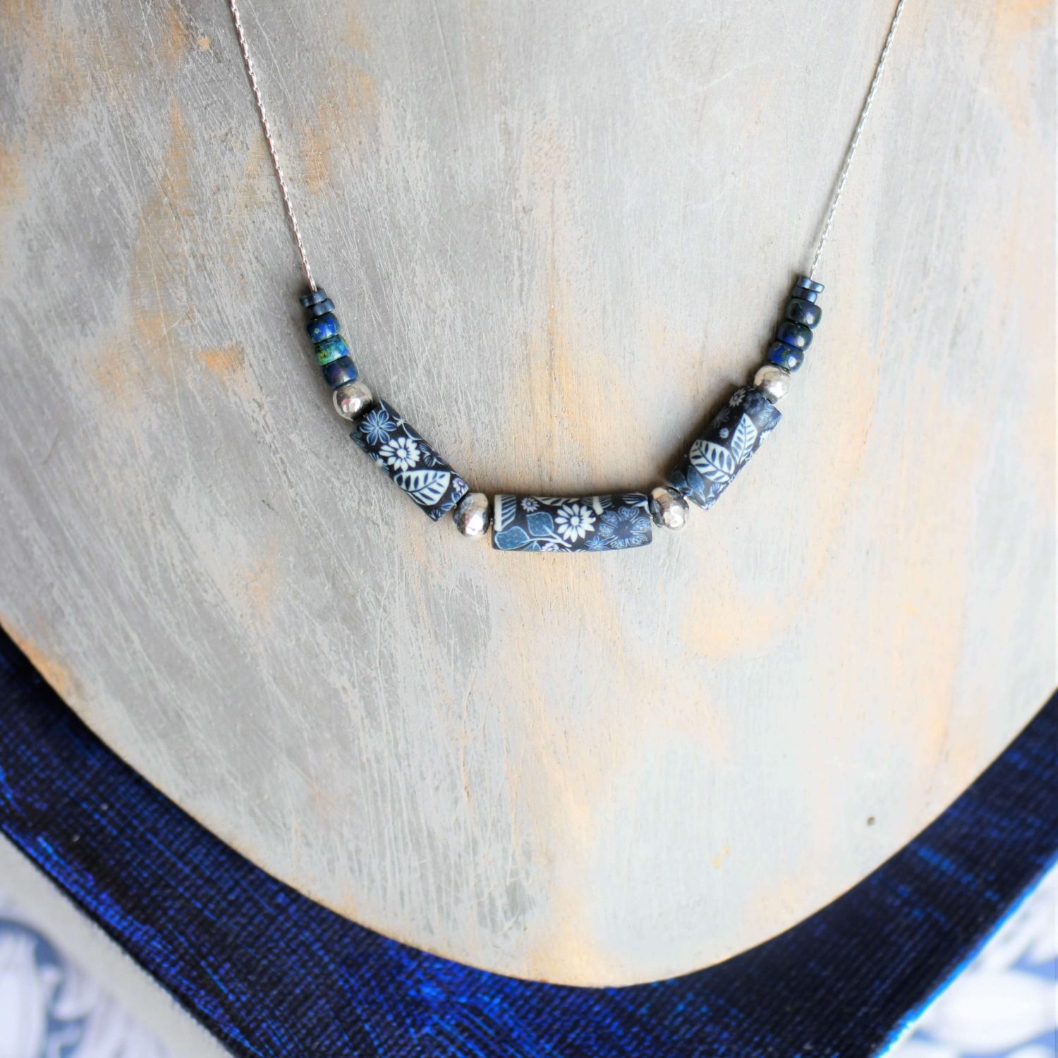11prunes-hell-bore-collier-argent-925-bleu-nuit-floral image 2