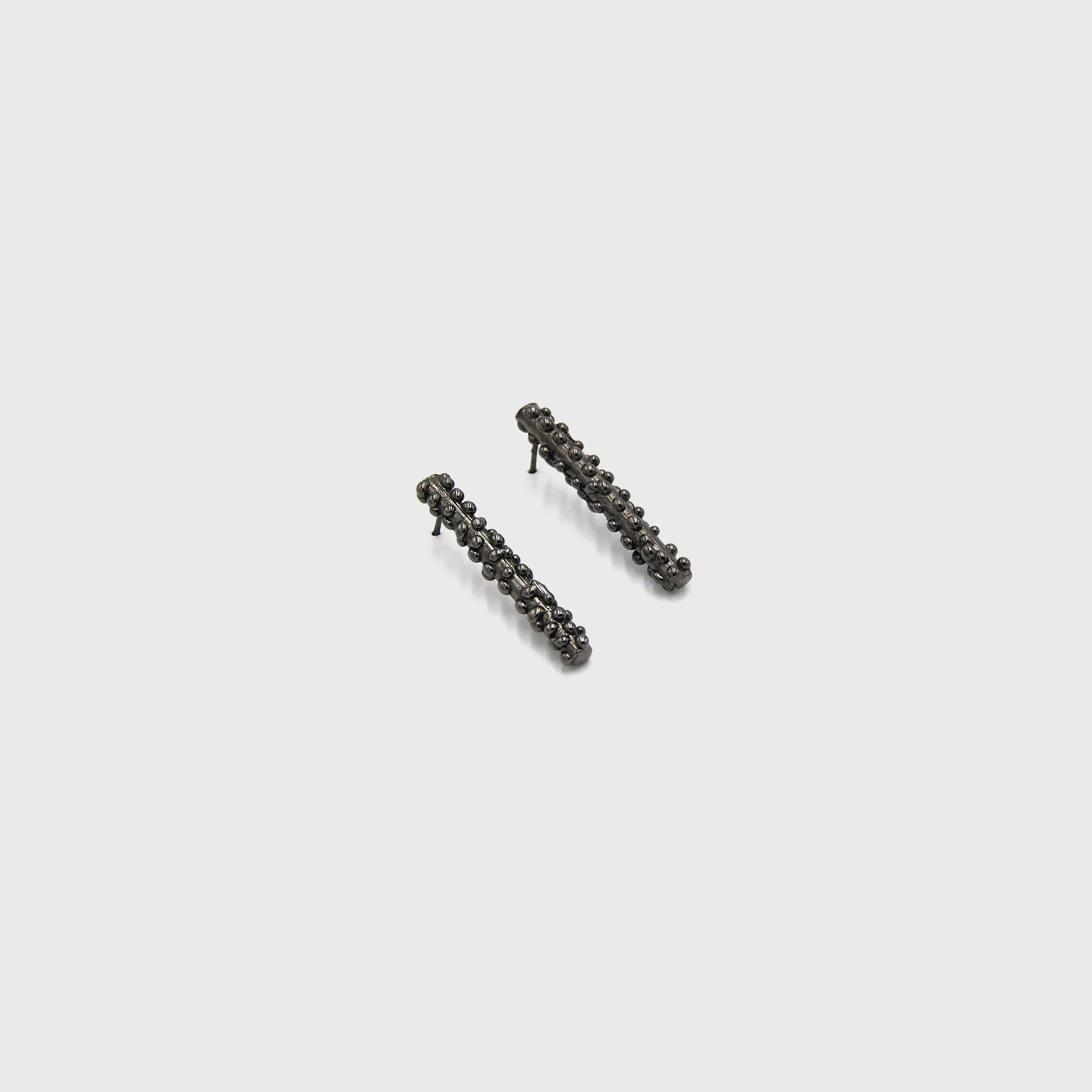 agapi-dropped-bubbles-full-bubbles-boucles-d-oreilles-rhodium-noir image 1