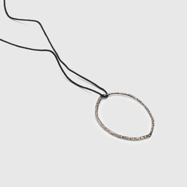 agapi-forestland-branch-hoop-collier-argent-noir-r-glable image 1
