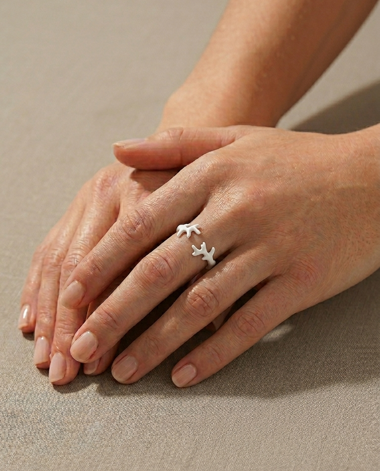 agapi-seastories-twin-coral-bague-corail-blanc-r-glable image 2